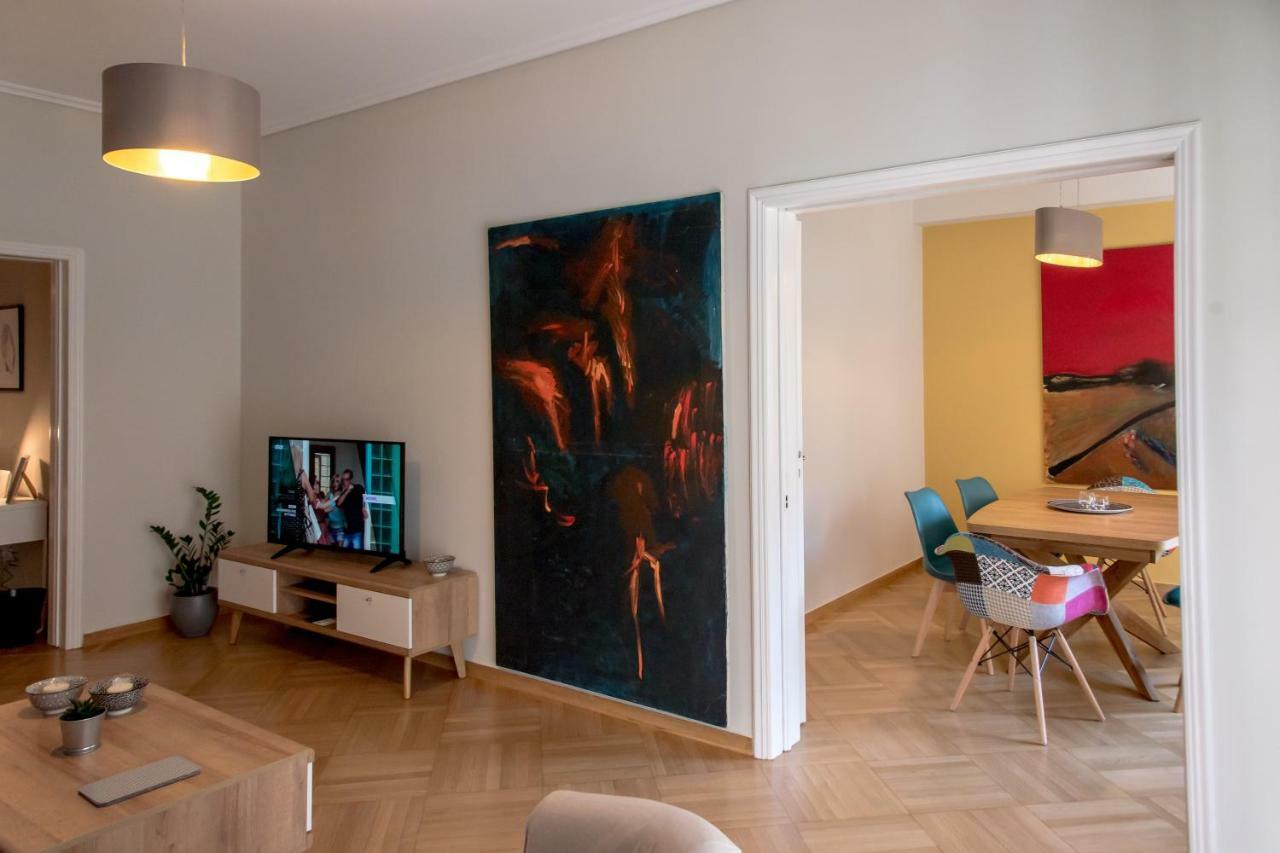 Darsiss 2 - Museum Apartment アテネ エクステリア 写真